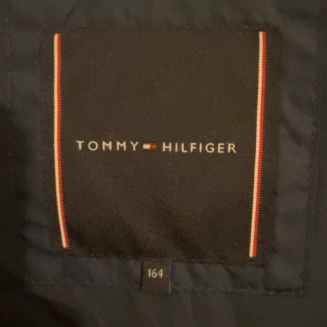 Mörkblå dunjacka Tommy Hilfiger - 1