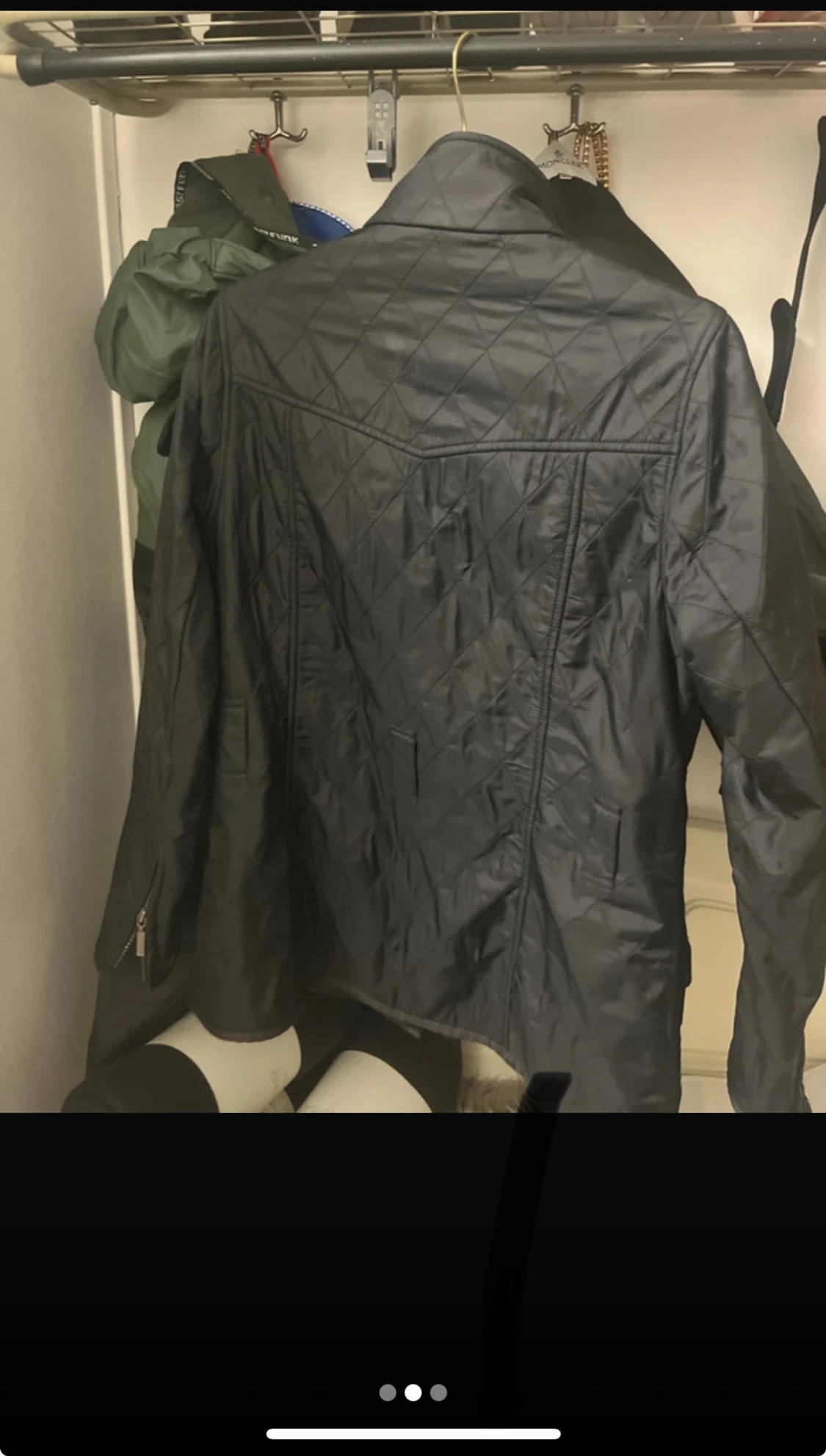 Svart quiltad jacka från Barbour - 1