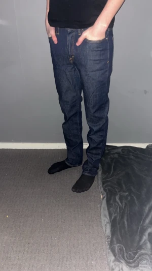 Tiger of sweden jeans  - Slim jeans - Tiger of sweden - Storlek: W28/L32  - Mycket fint skick - Nypris: 1599kr - Vårt pris: 299kr - hör av dig vid funderingar 💫