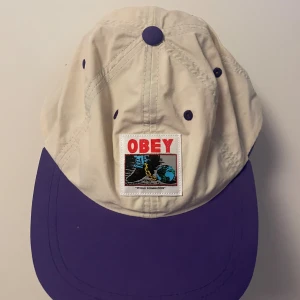 OBEY world domination keps - Säljer denna keps jag aldrig använt! | Nypris 500 kr. | Släng iväg en signal vid funderingar så svarar jag snabbt. | 