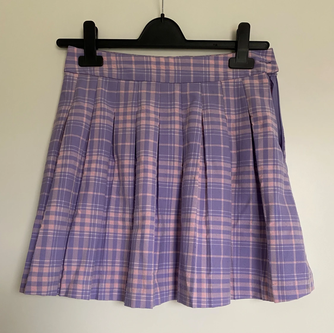 Gullig lila-rosa kjol