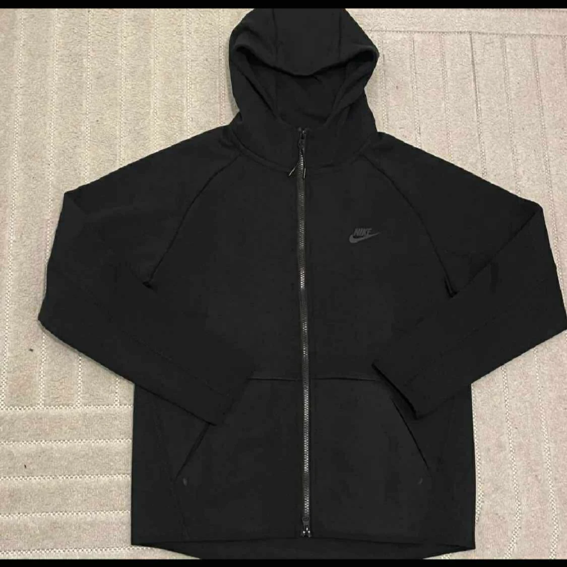 Unik hoodie från N i k e 