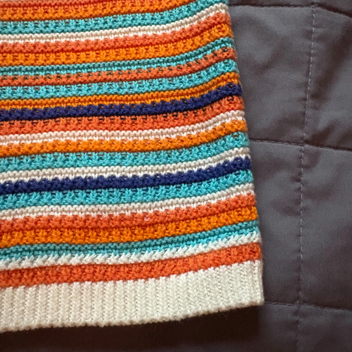 Randig virkad klänning från Ginatricot  - 2