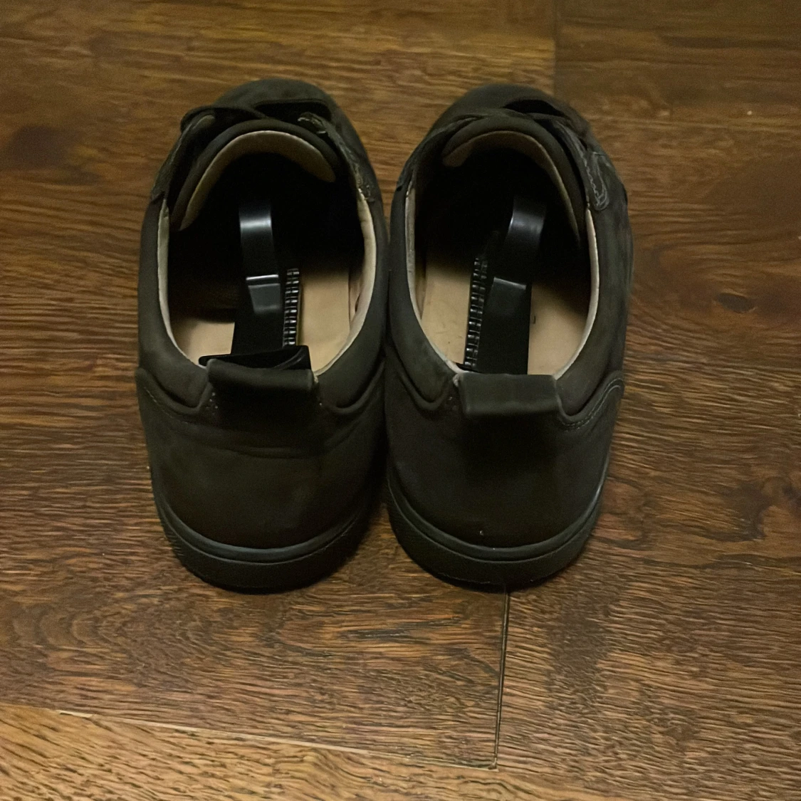 Svarta sneakers från Christian Louboutin - 2