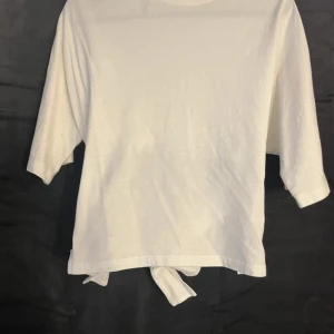 Knytropp från nelly - Endast använd en gång. Nysskick