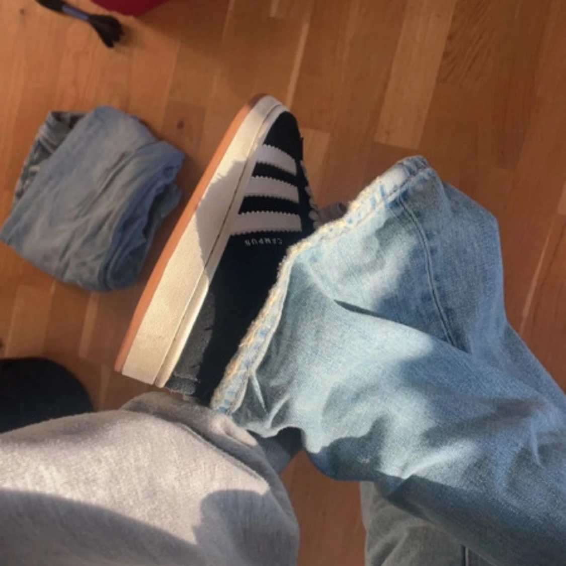 Adidas Campus svarta sneakers mocka - 2