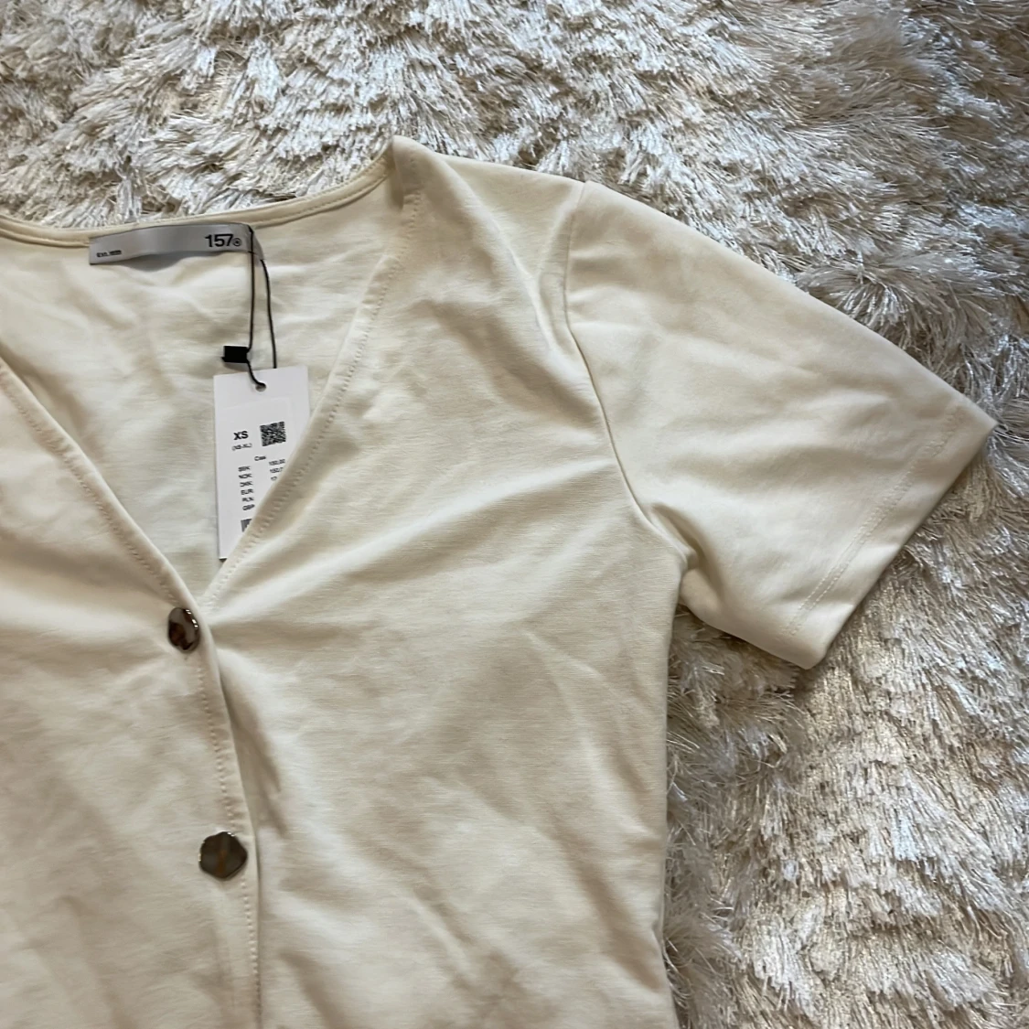 Beige kortärmad blus från 157 - 2