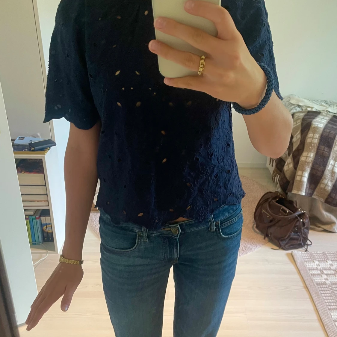 Mörkblå spetstopp - 1