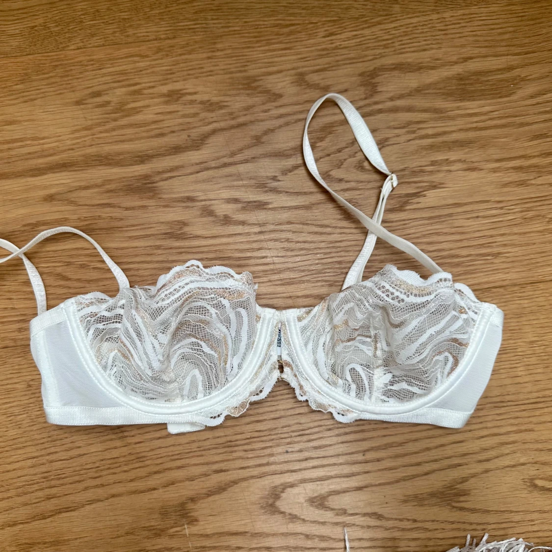 ASOS bralett, OANVÄNT - 3