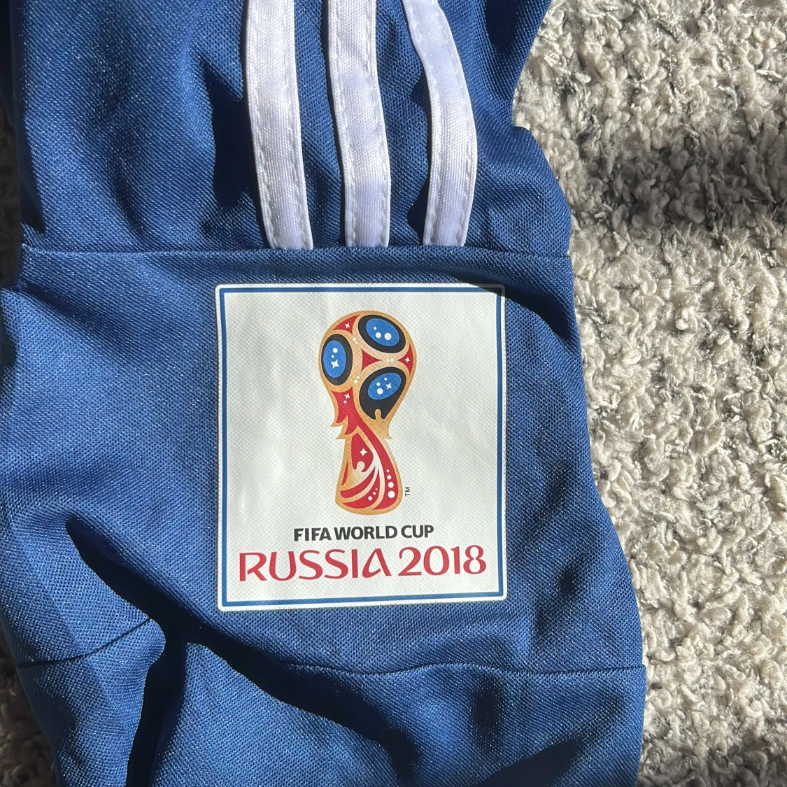 Belgien Courtois målvaktströja VM 2018 Storlek s  - 2