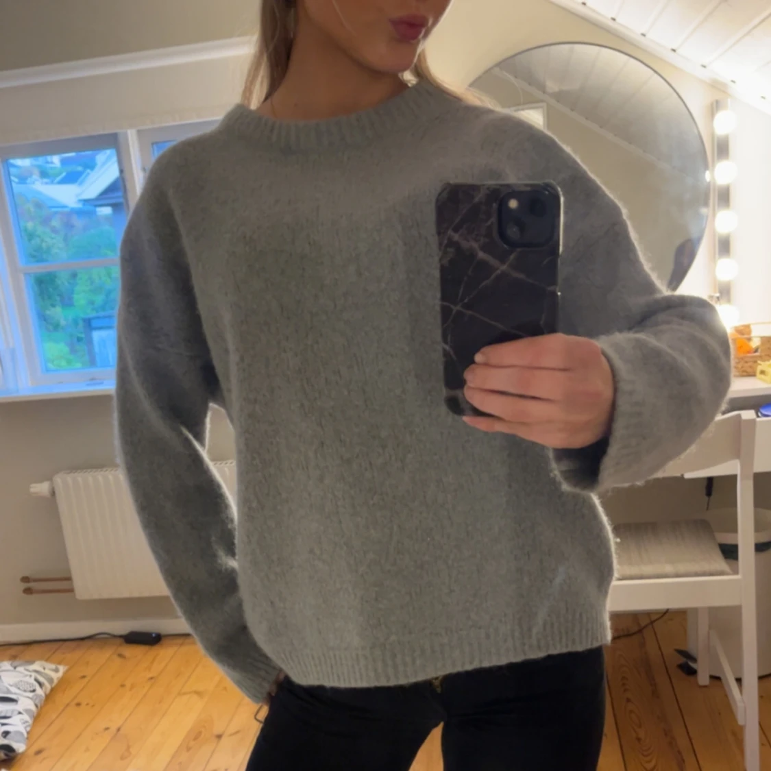 Grön/grå stickad tröja