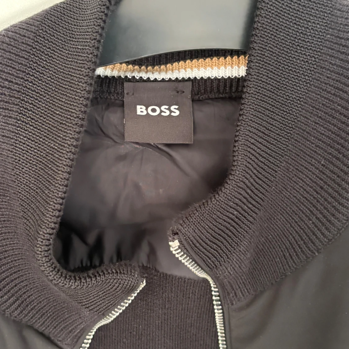 Svart bomberjacka från BOSS - 2
