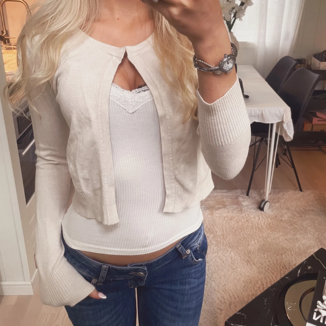 Beige croppad kofta med lång ärm - 1