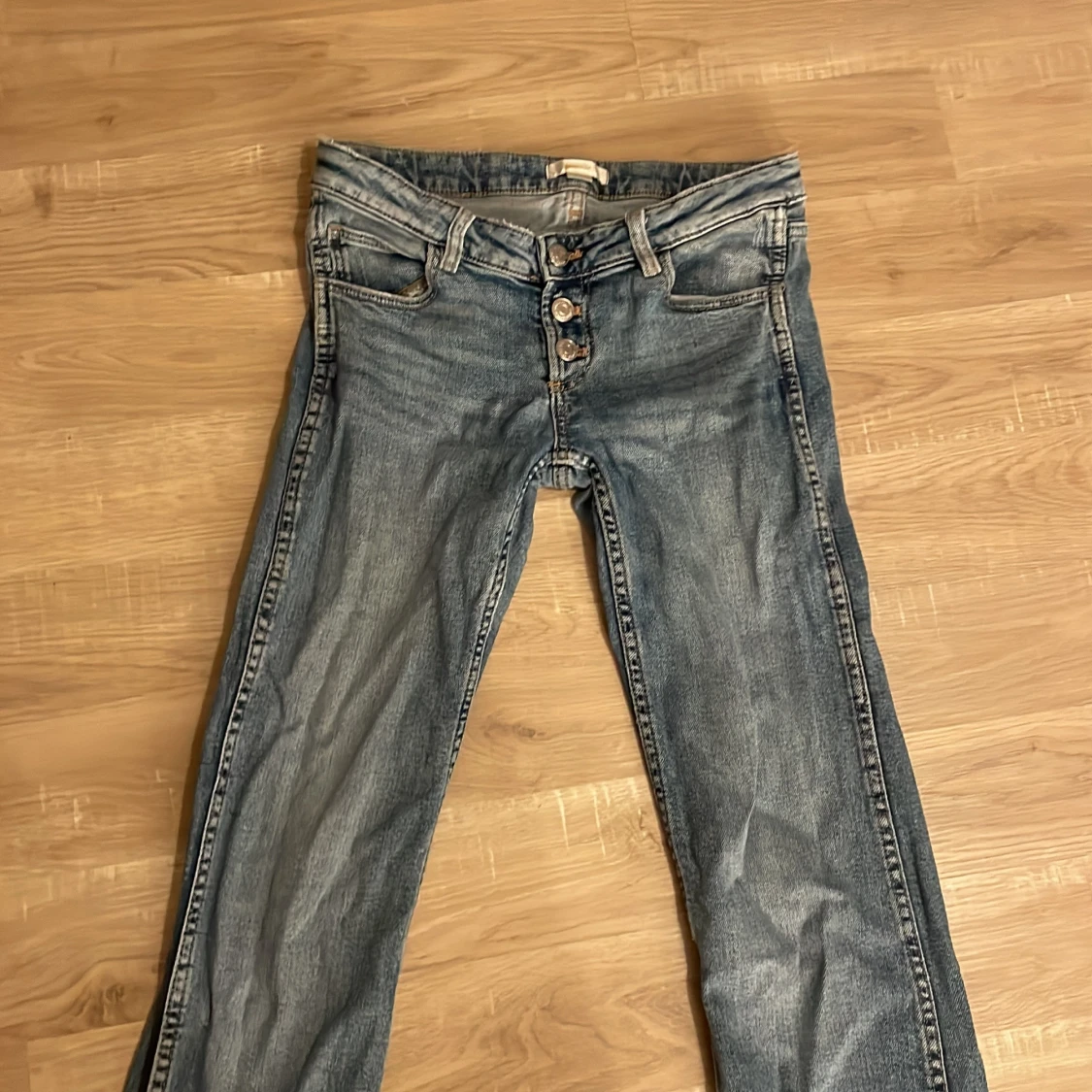 Blå low waist Jeans