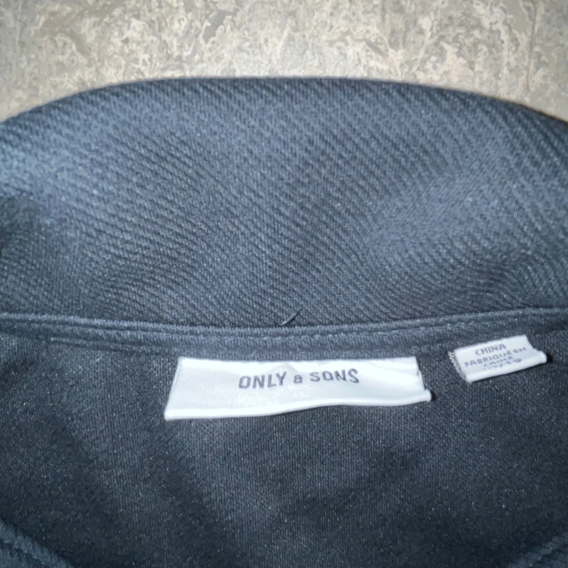 Svart overshirt från Only & Sons - 1