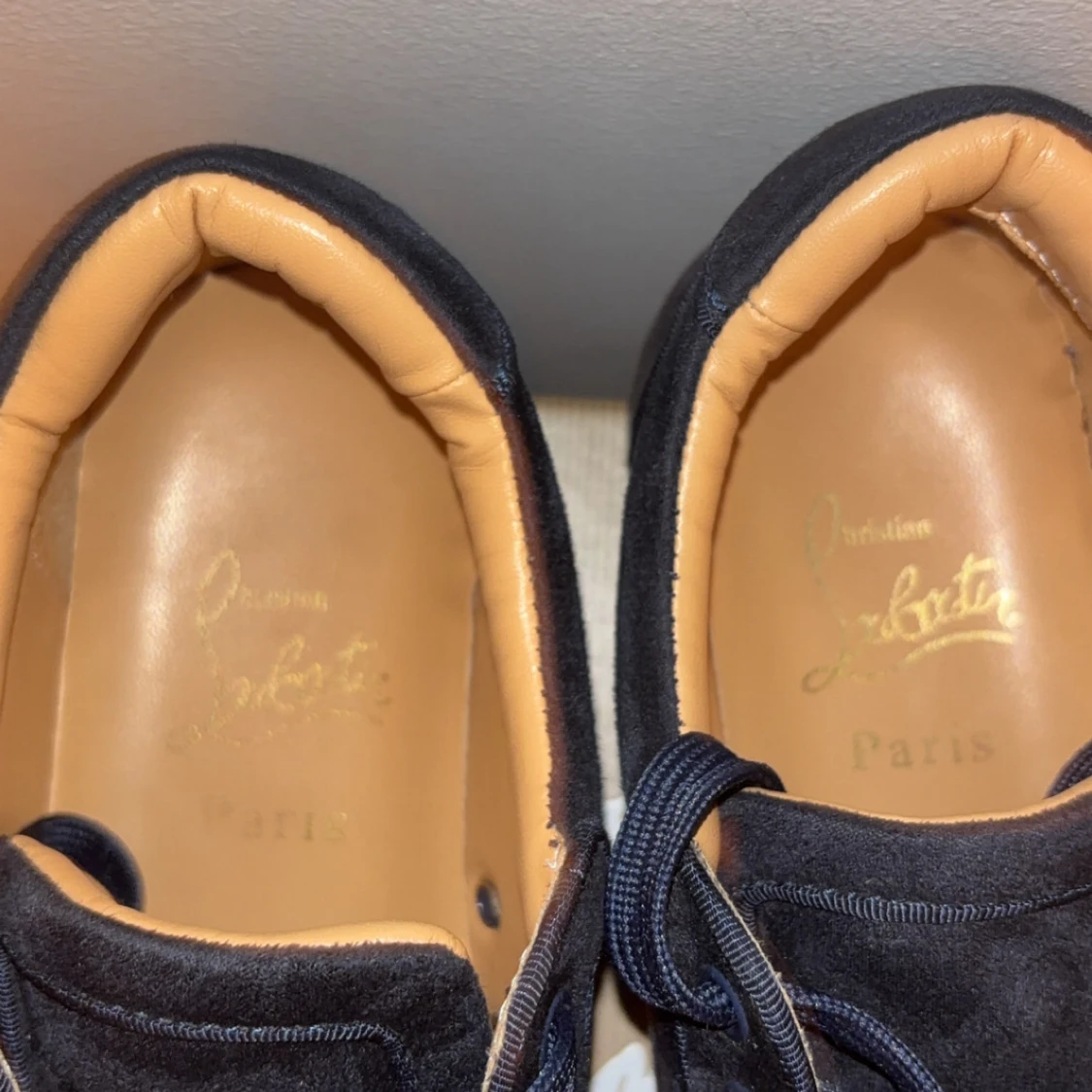 Christian Louboutins i mörkblått - 2