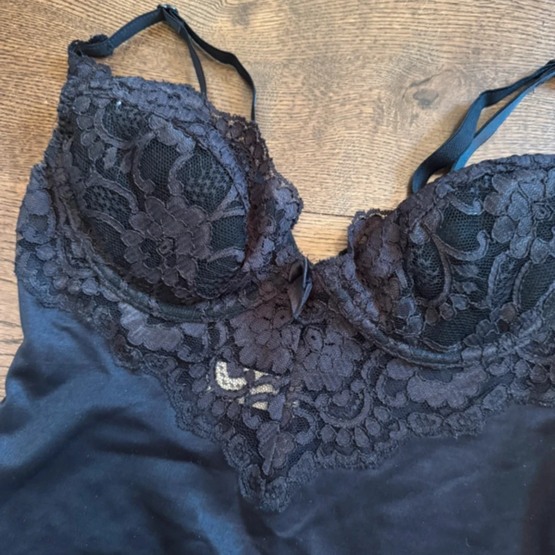 Svart spetsnattlinne från Victoria's Secret - 2