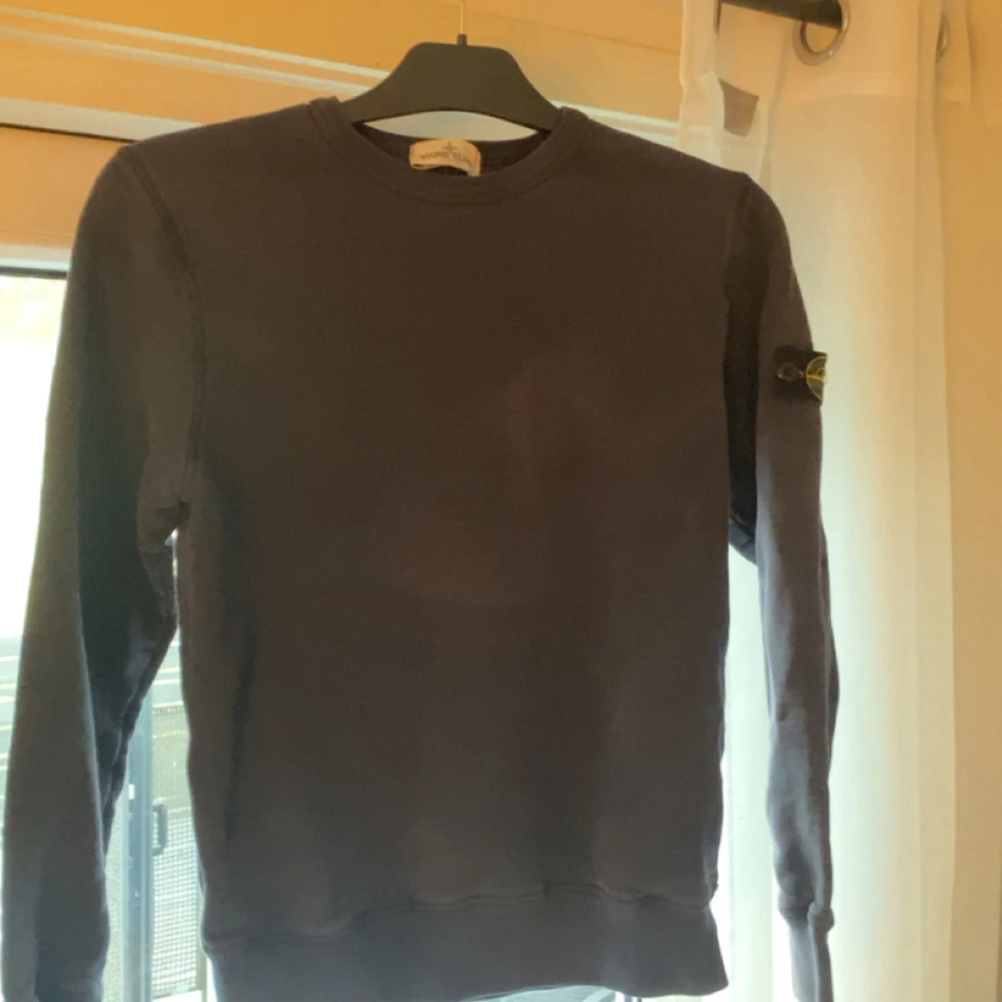 Svart sweatshirt från Stone Island - 1