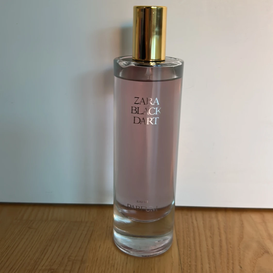 Zara Black Dart parfym