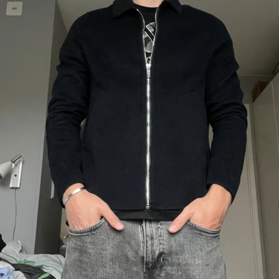 Svart overshirt med dragkedja från Zara 