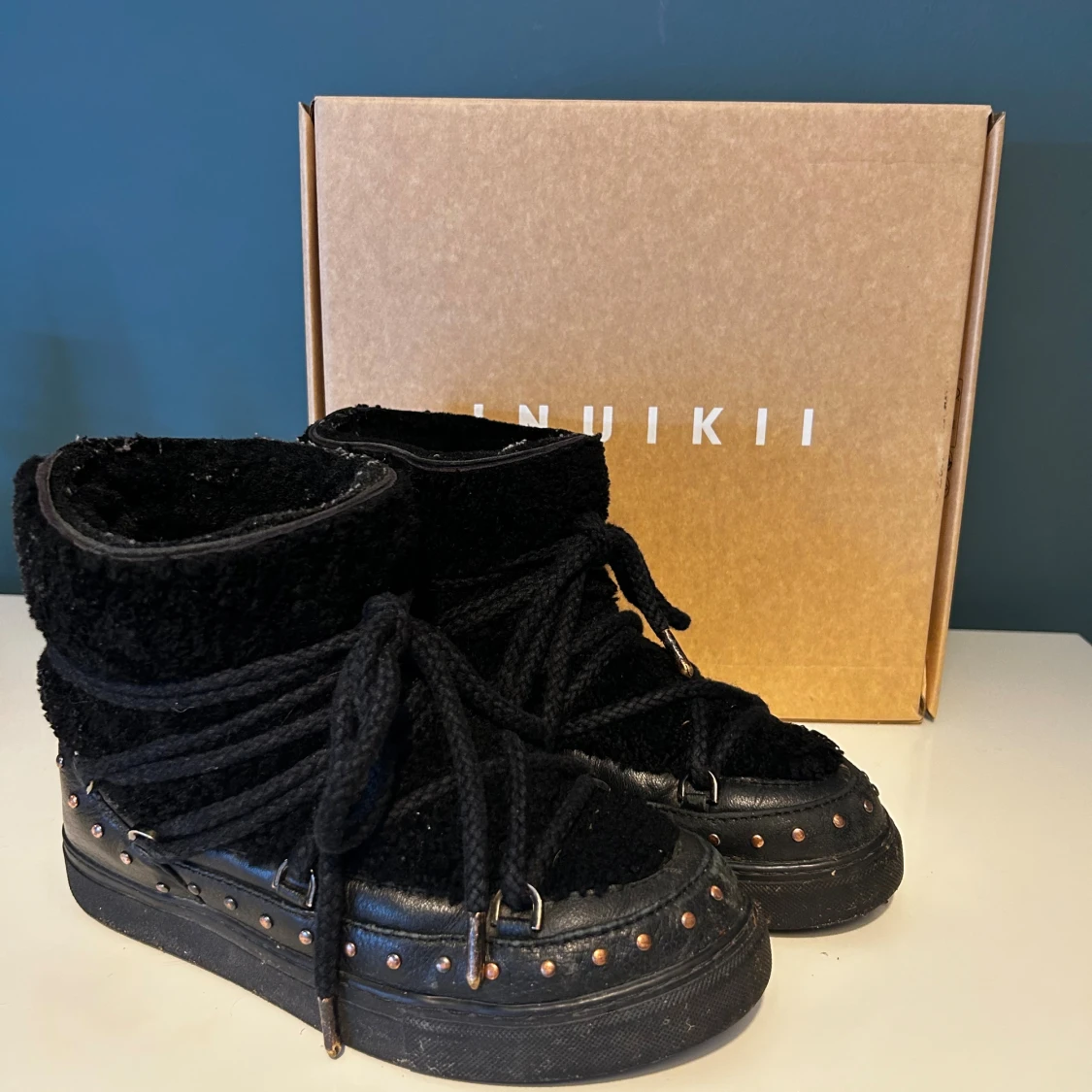 Svarta boots från Inuikii med snörning - 2