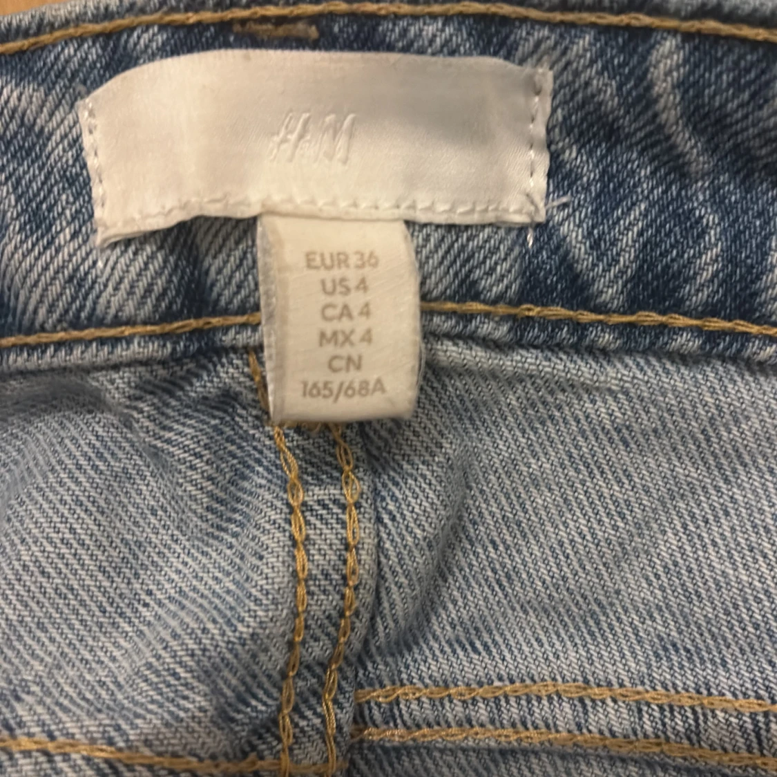 Ljusblå jeansshorts från H&M - 3
