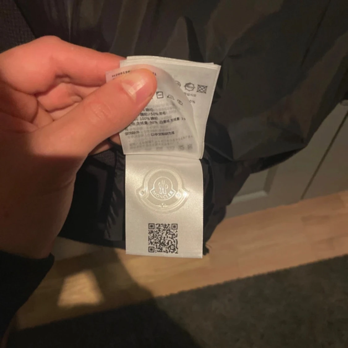 Svart quiltad höstjacka  från Moncler - 4