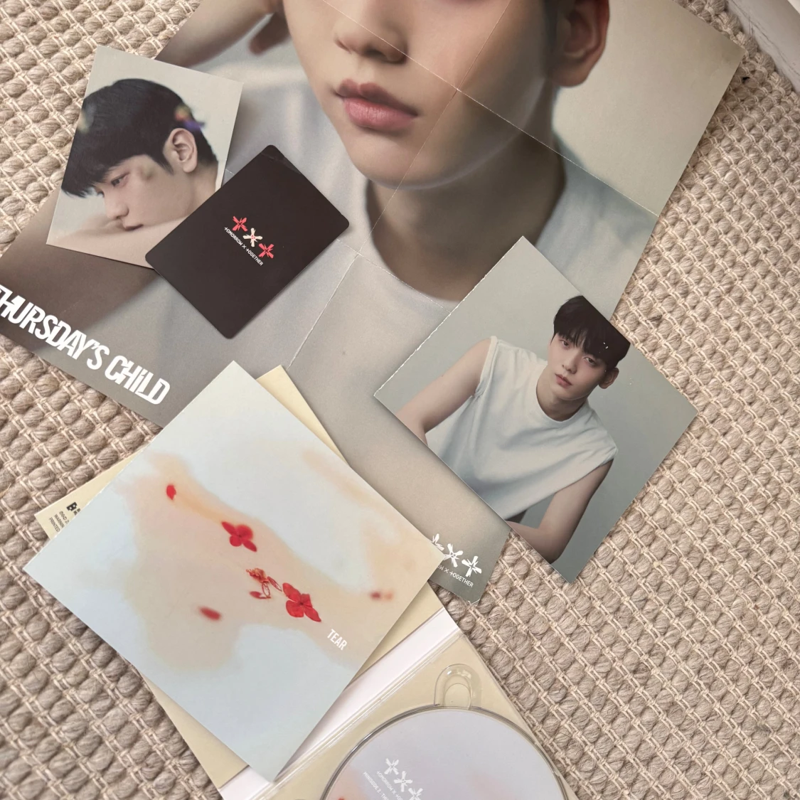 Minisode 2: Thursday's Child Soobin album - 2