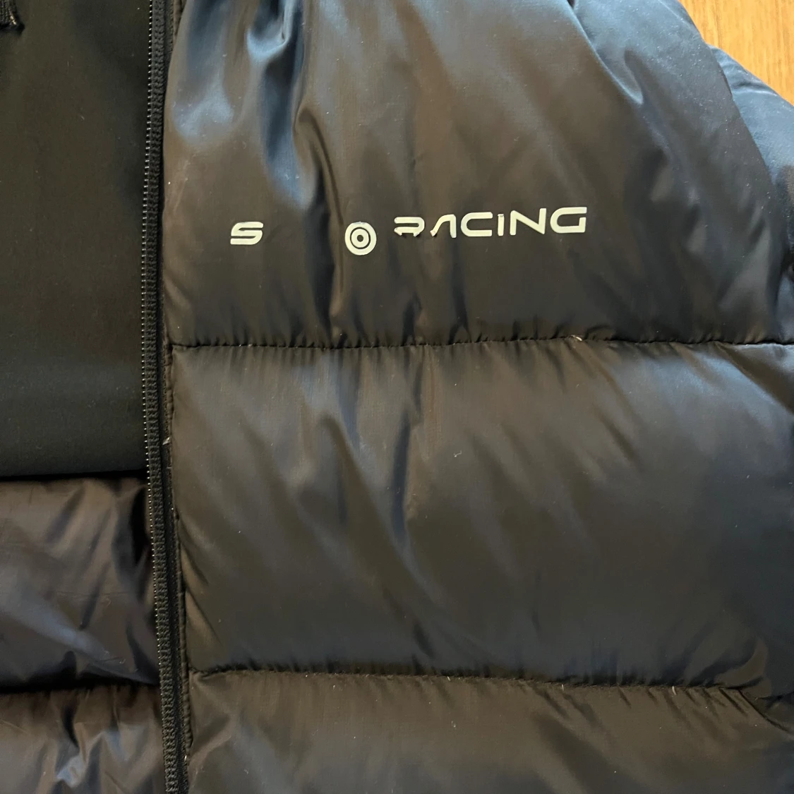 Svart pufferjacka från Sail Racing - 1