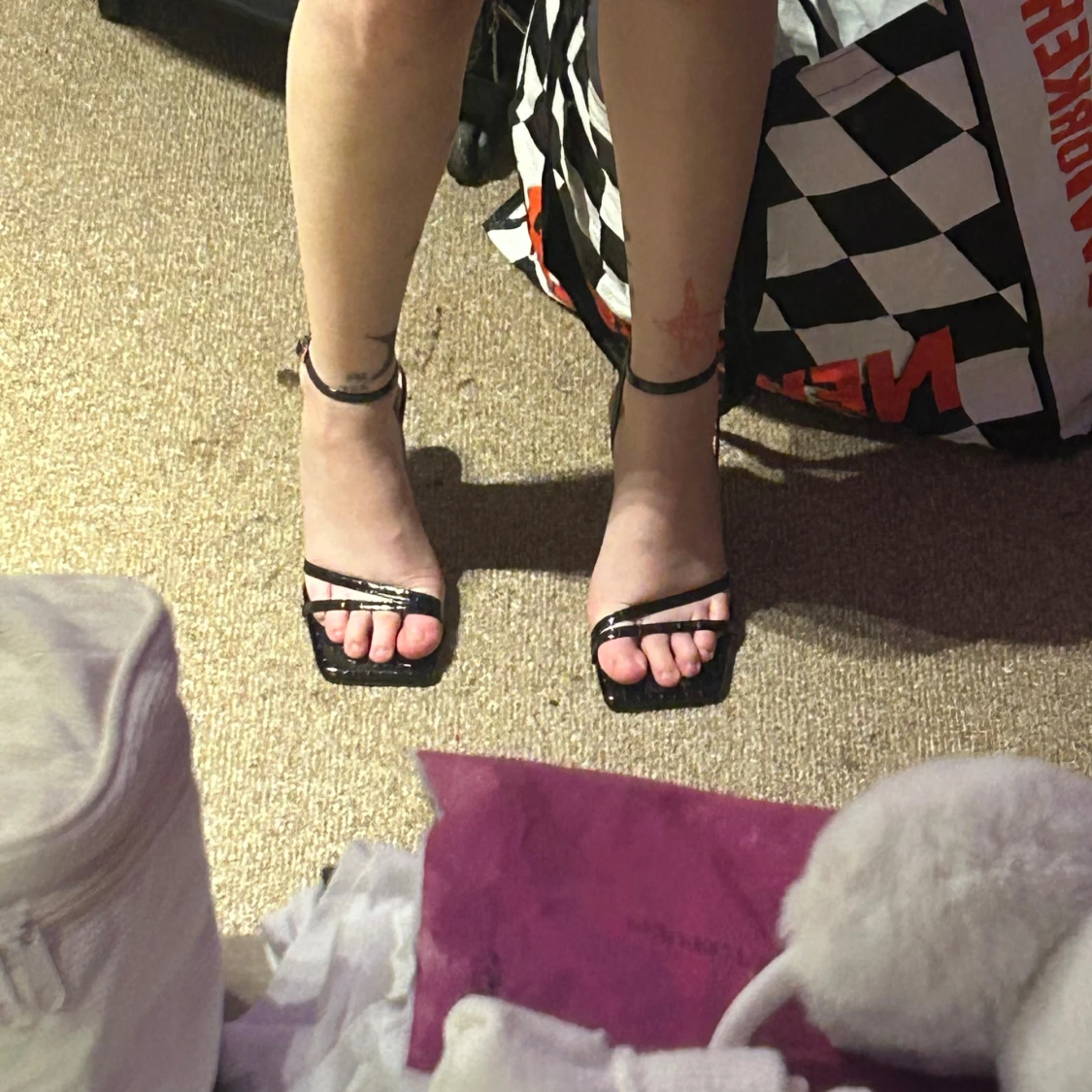 Svarta Klackskor  - 3