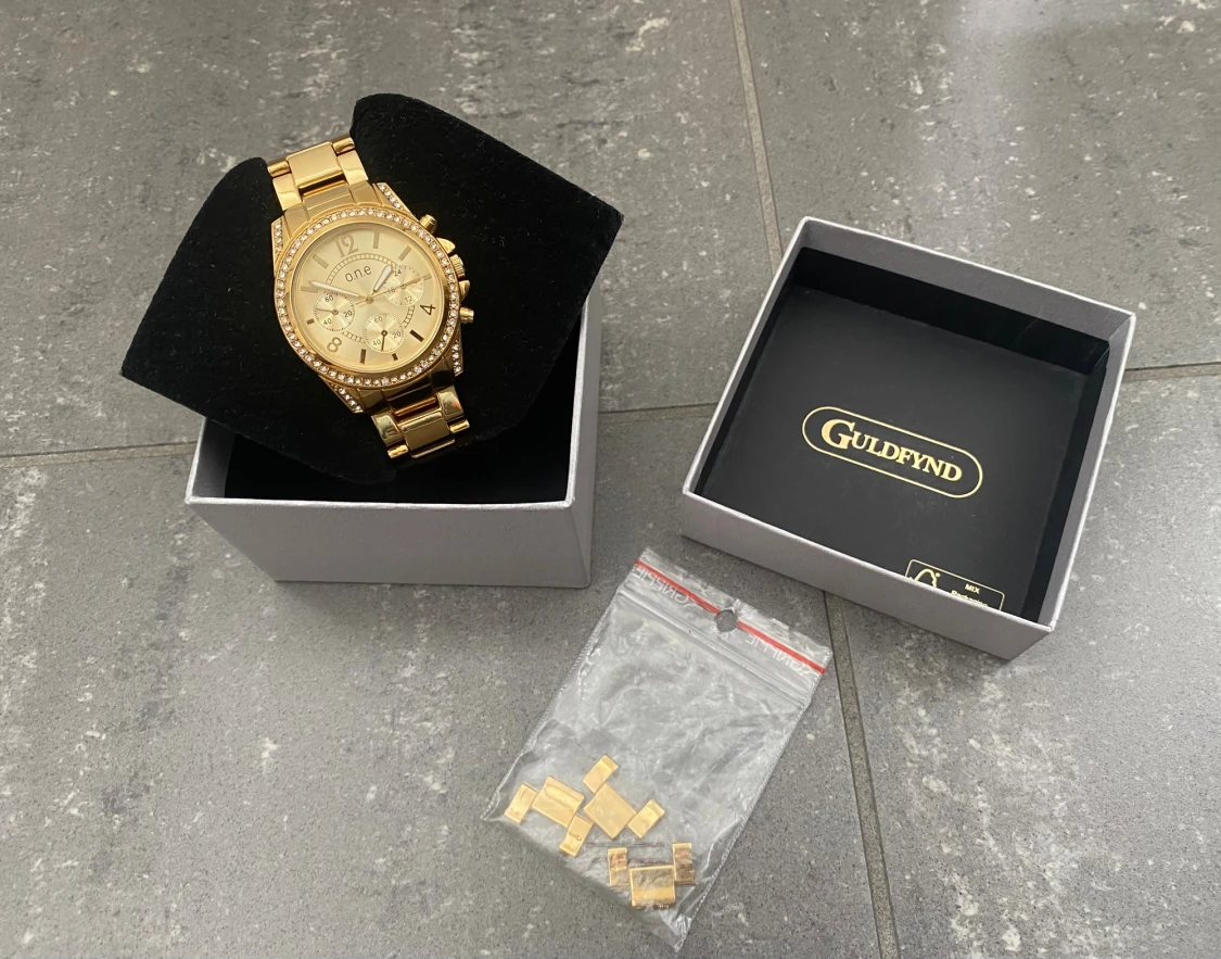 Guldig Klocka från Guldfynd