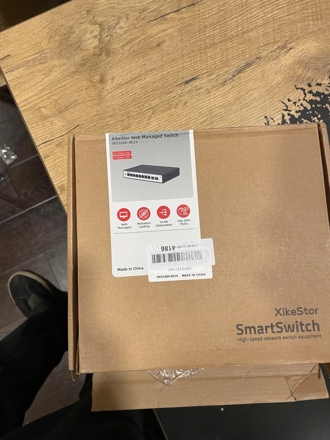 XikeStor SKS3200-8E2X Web Managed Switch