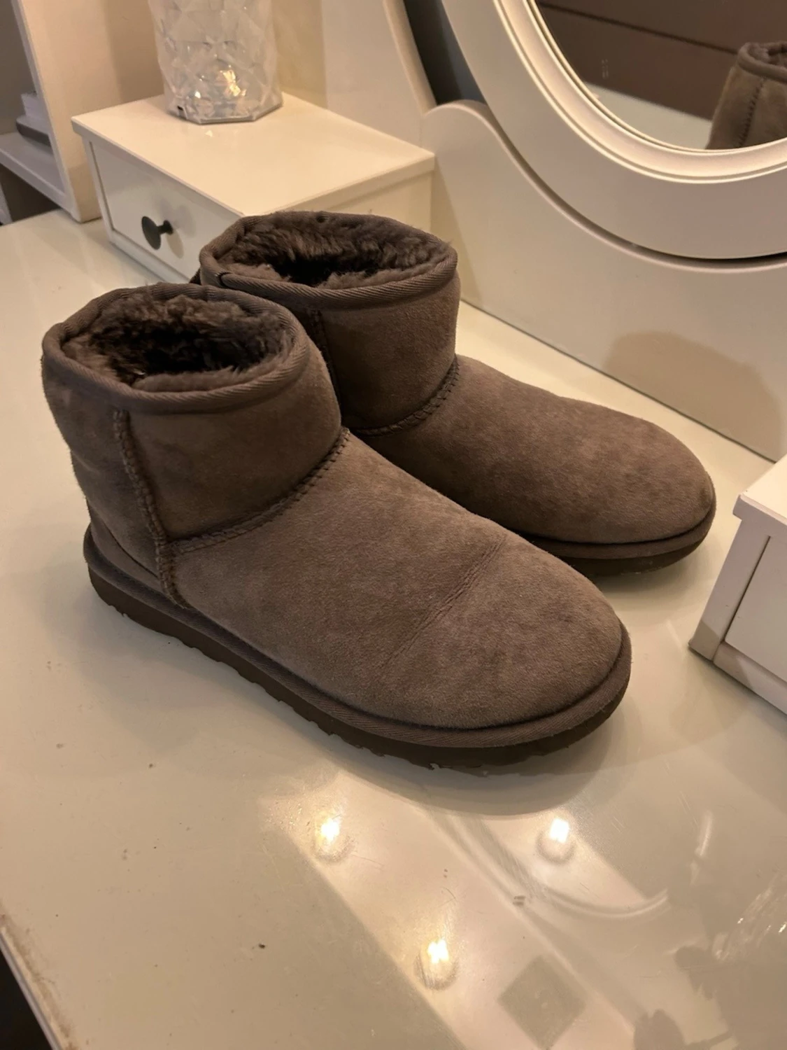 Grå UGG boots i mocka - 1