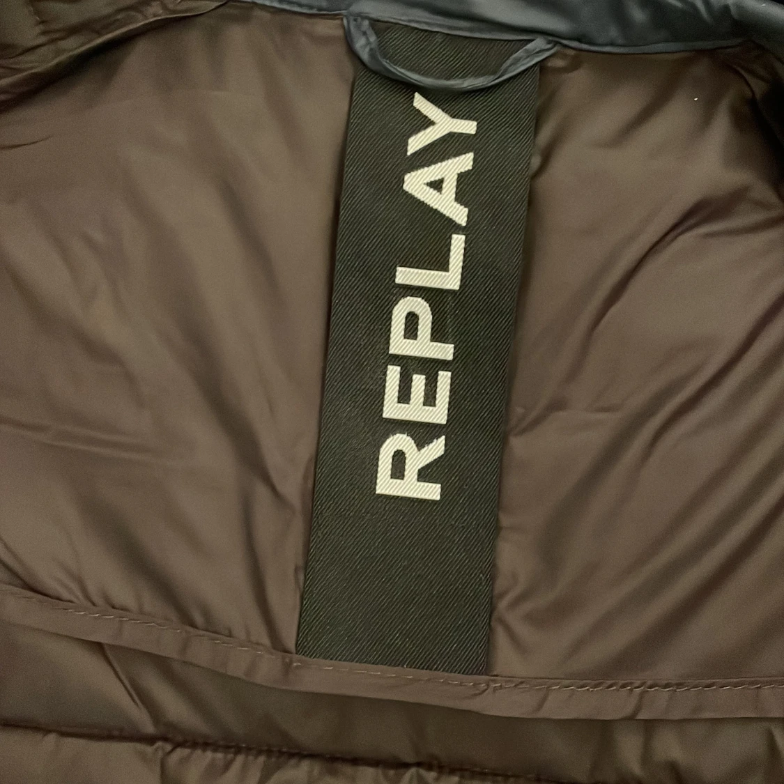 Marinblå jacka från Replay i storlek S - 92