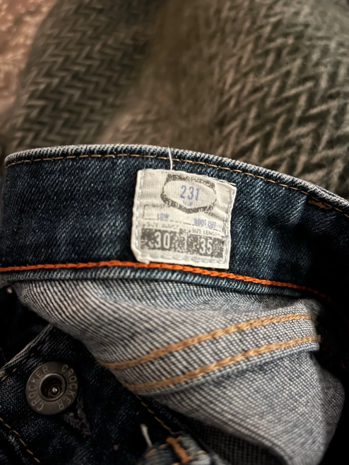 Jeans något vida i benen  - 4