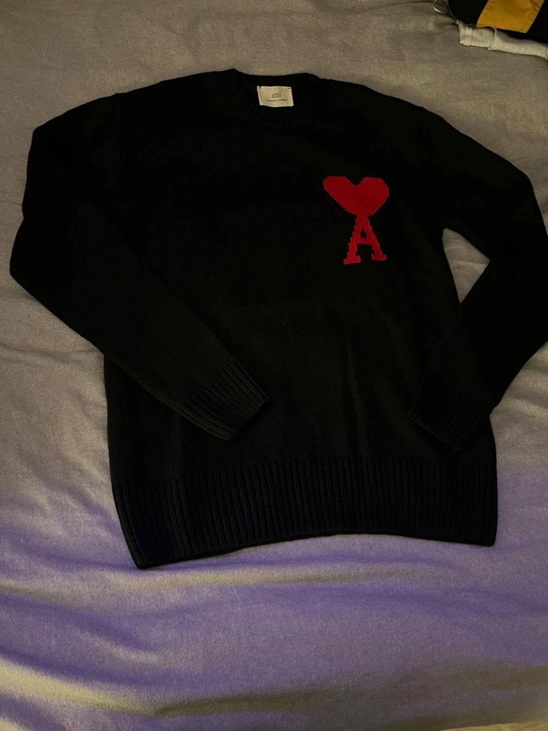 Svart stickad tröja från Ami Paris