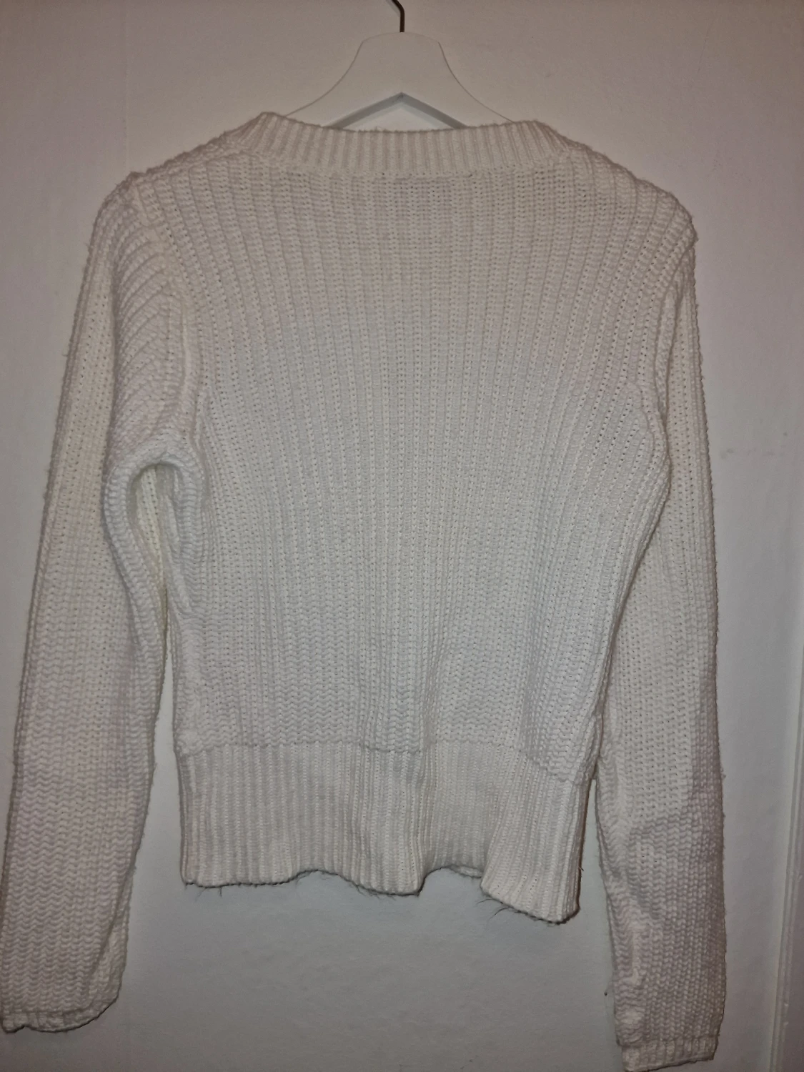 Vit stickad kofta från KappAhl - 1