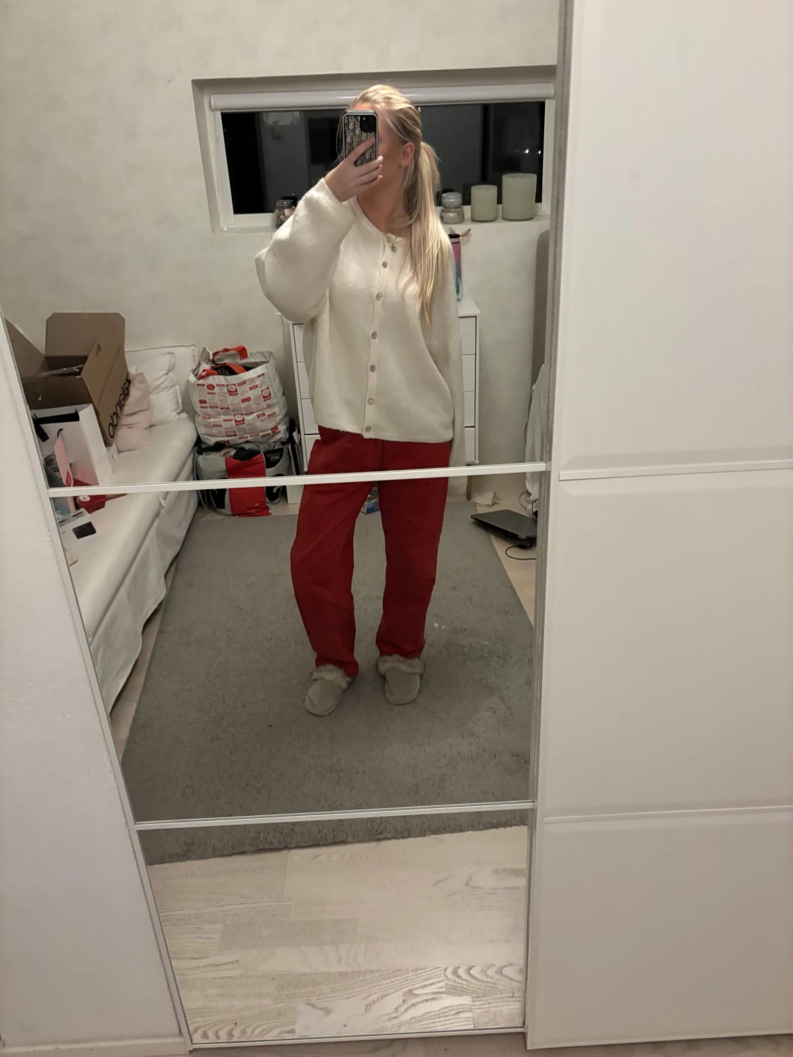 Röda Davy’s jeans