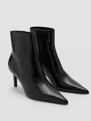 Mango stövletter - Så fina och helt oanvända stövletter från Mango med lapp kvar🫶🏼 perfekta nu i vinter! Köpte i USA för ca 90 dollar. Size 6 1/2 vilket motsvarar 36-37