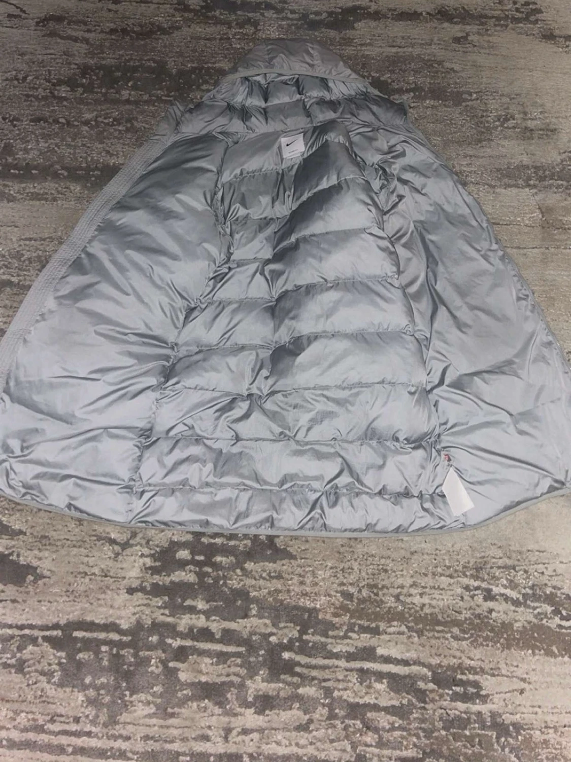 Ljusgrå lång dunjacka Liverpool Nike - 2