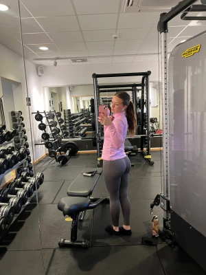 Relode  - Relode tights i modellen aura och i färgen earth grey🩷