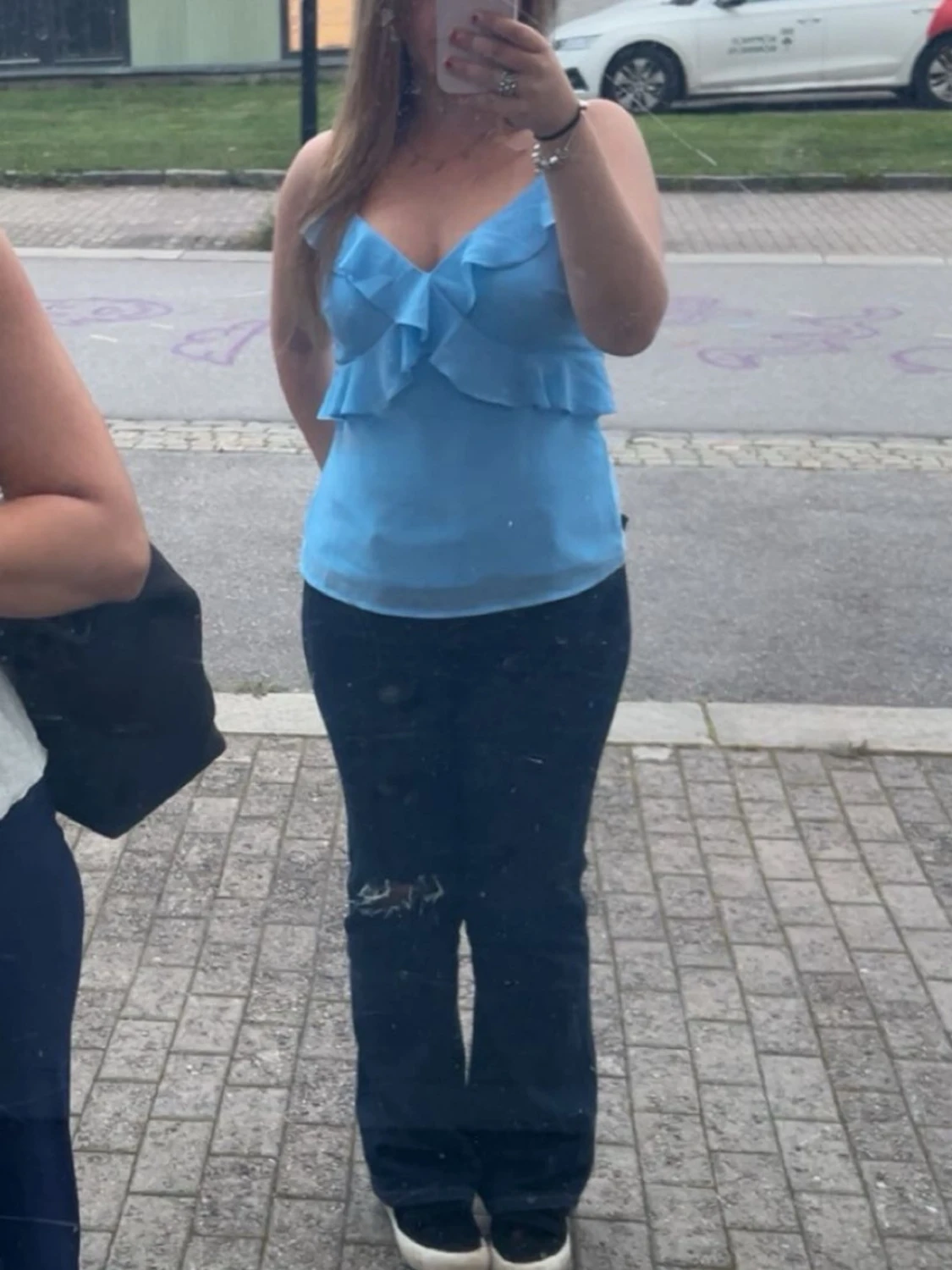 Ljusblå volang linnetopp