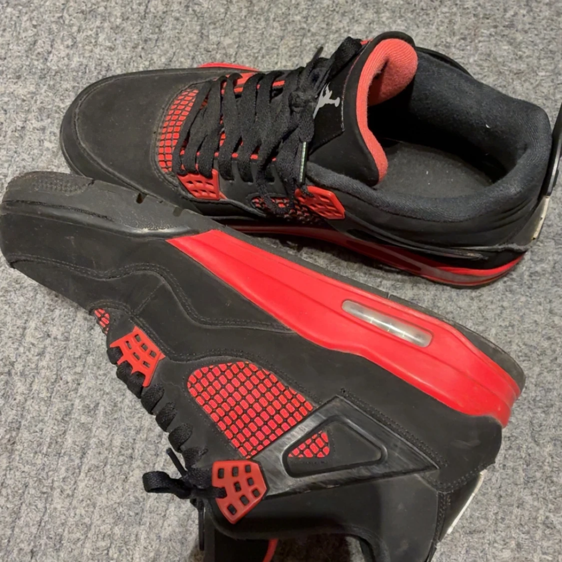 Jordan 4 Red Thunder  - 1