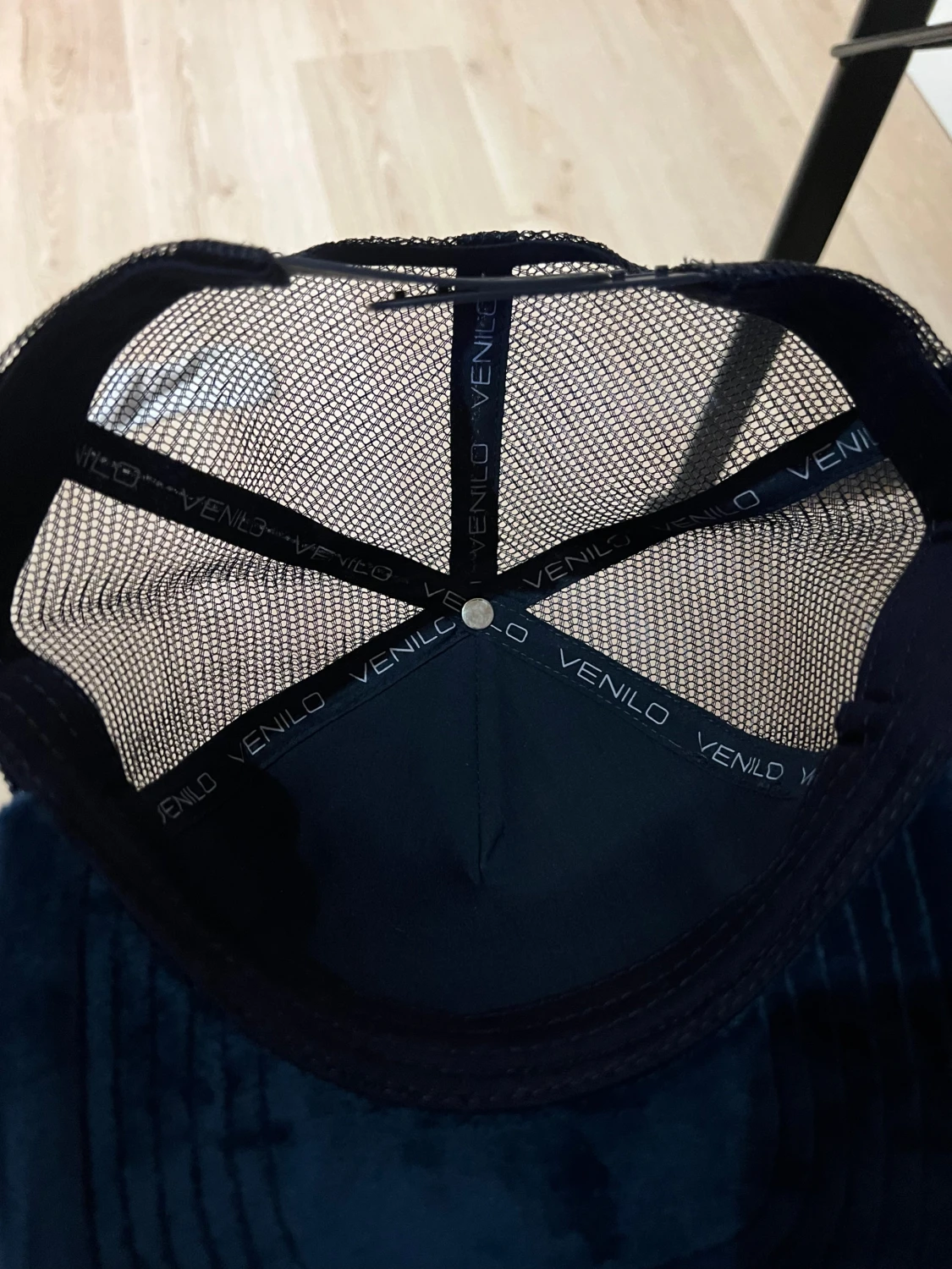 Mörkblå velvet keps - 1