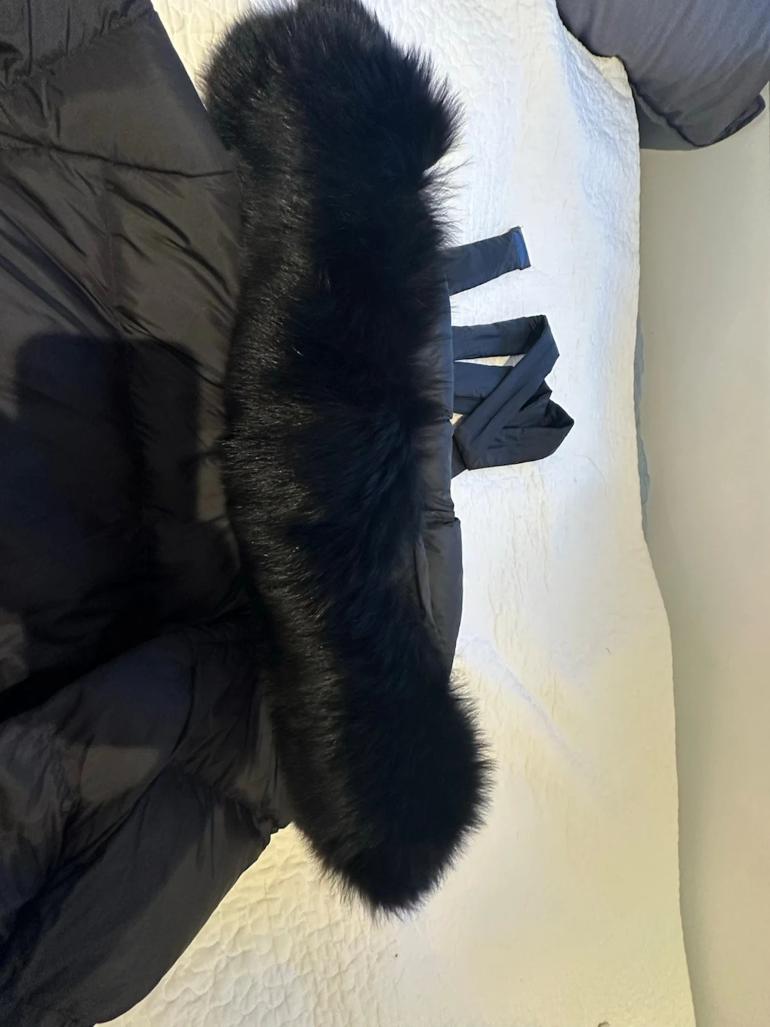 Svart lång pufferjacka FUR Stockholm - 3