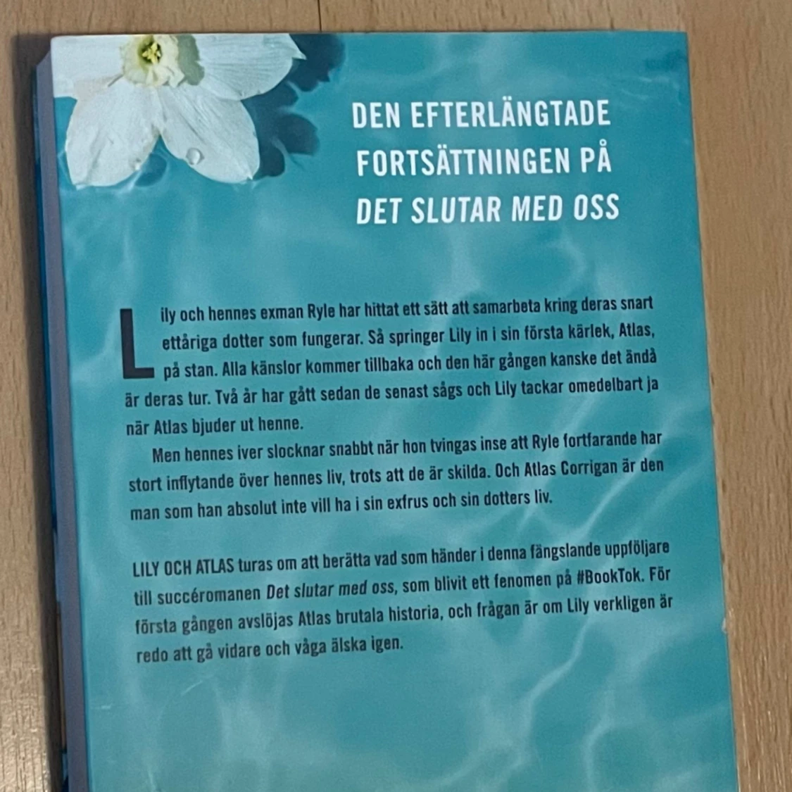 Det börjar med oss av Colleen Hoover  - 1