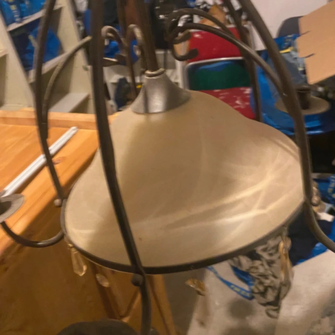 Taklampa med smidesdetaljer och glas - 2