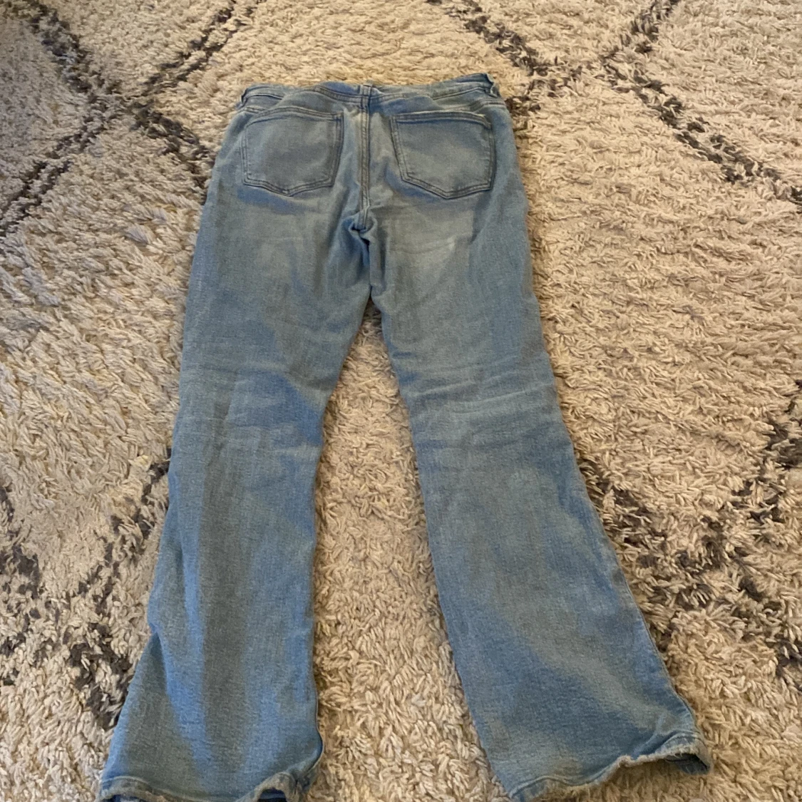 Ljusblå bootcut jeans - 1