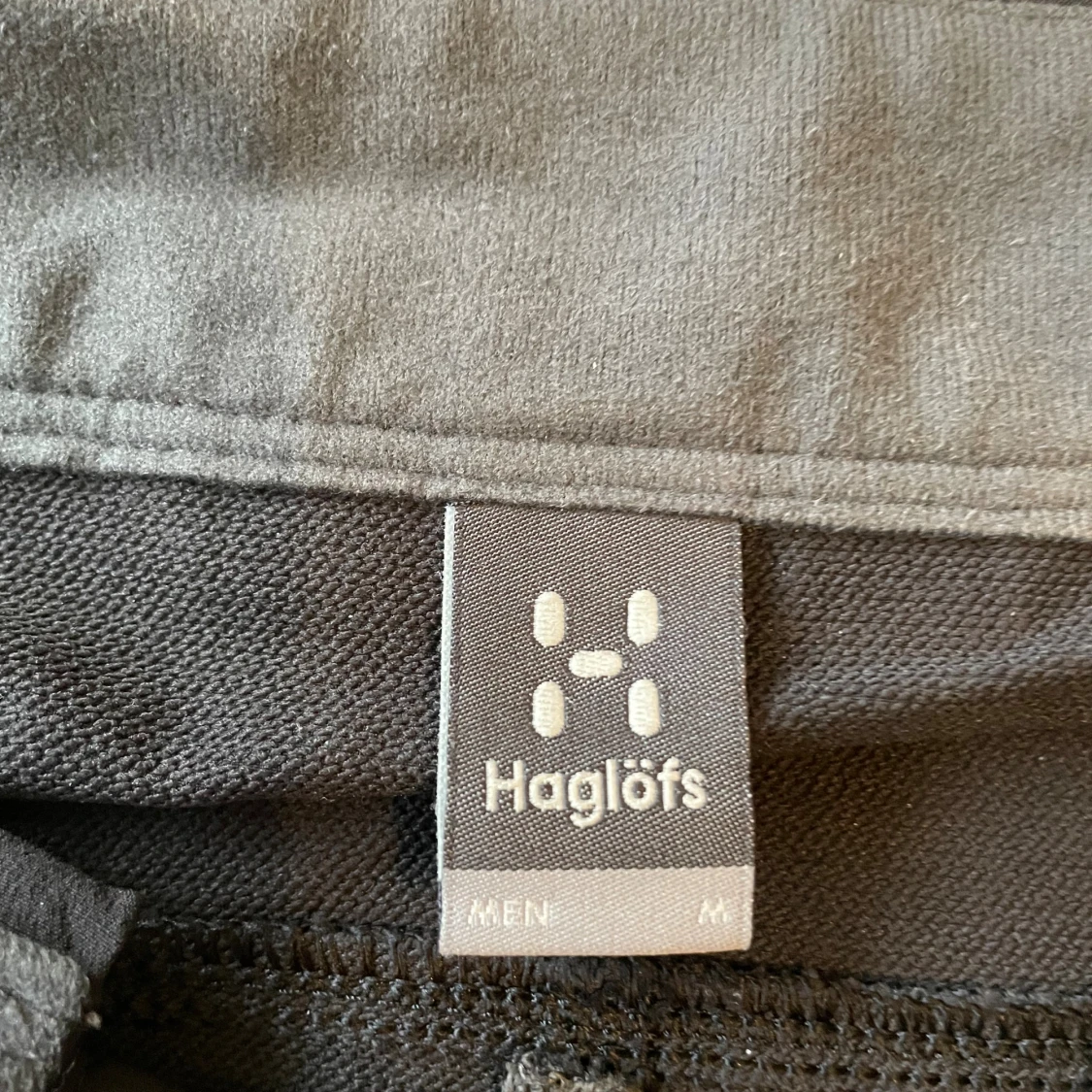 Svarta friluftsbyxor från Haglöfs M - 2