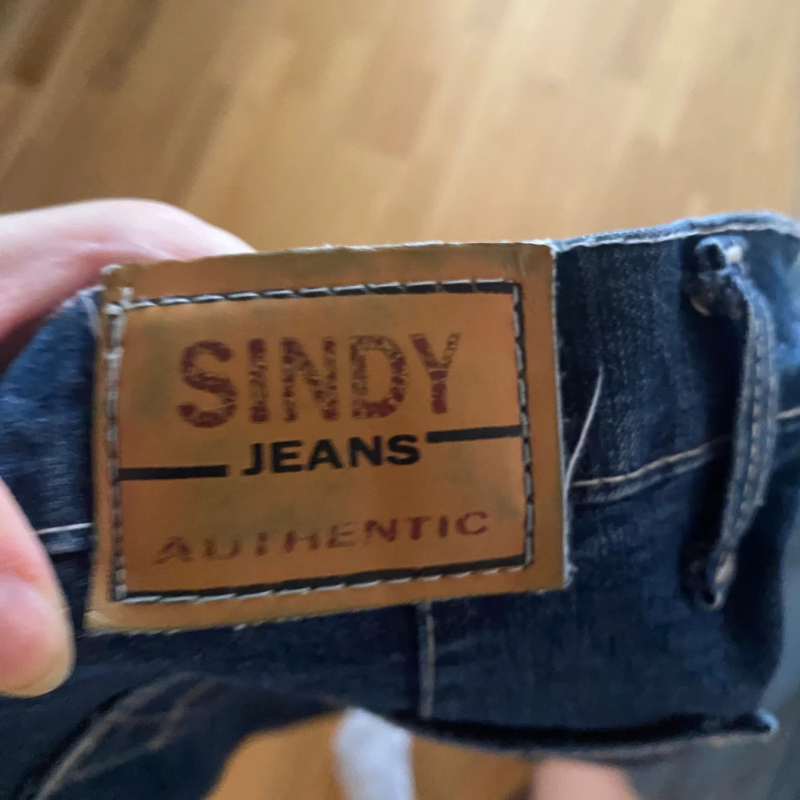 Mörkblå high waist jeans från Sindy - 3